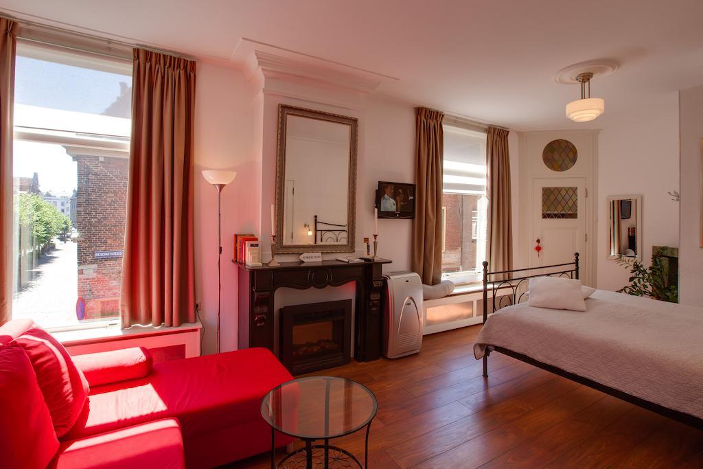 B&B Bed En Beschuit Leiden Exteriér fotografie